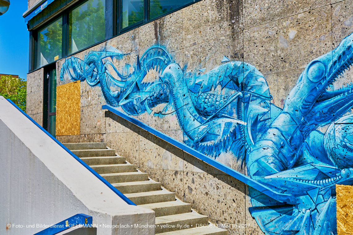 21.03.2017 - Abrissbaustelle Quiddezentrum in Neuperlach